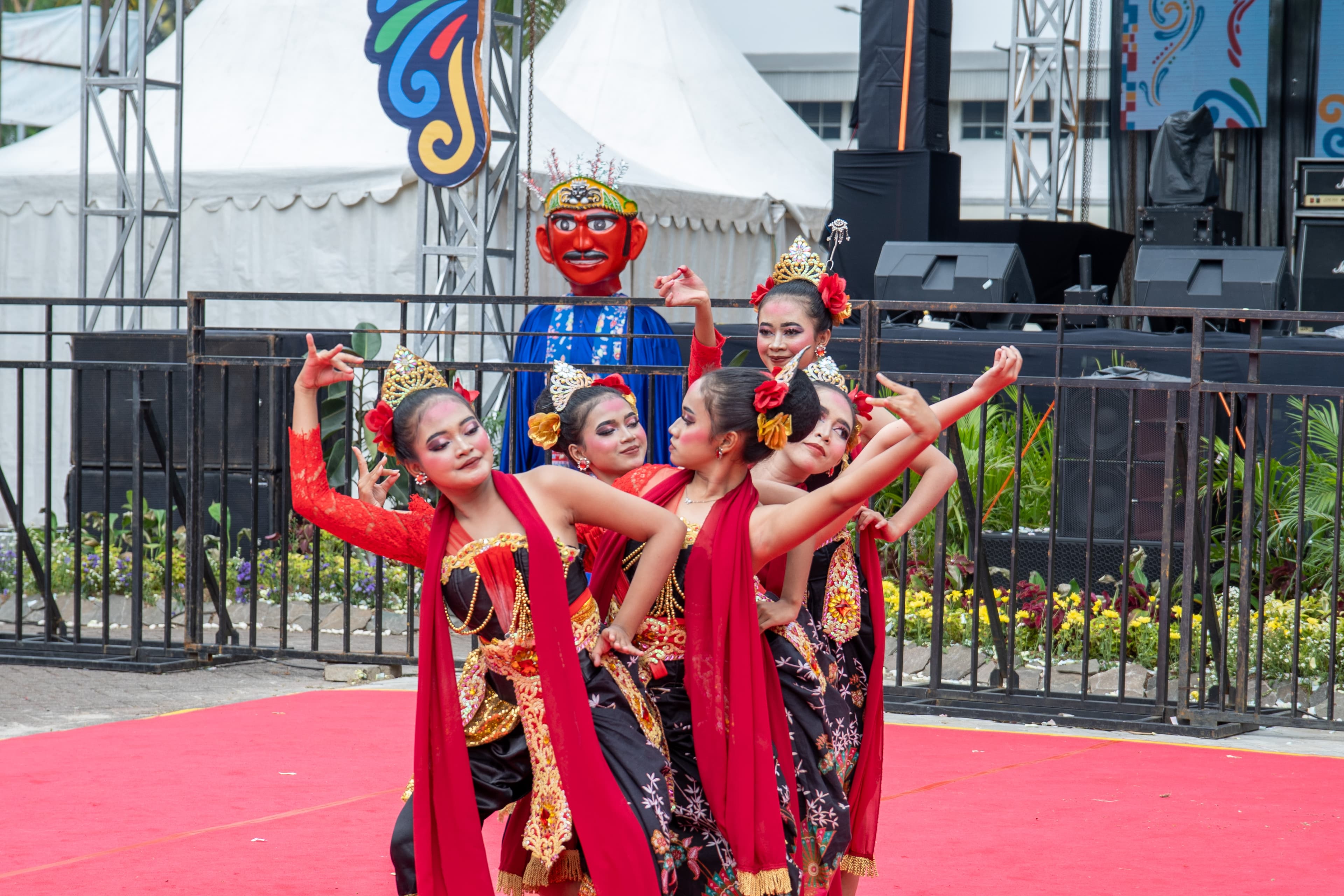 Tari Kreasi Nusantara